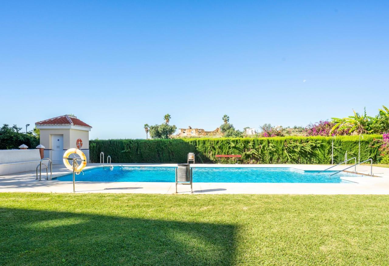 Wintowinrentals Sunny Side, Pool, Wifi & Sea View 베나자라프 외부 사진
