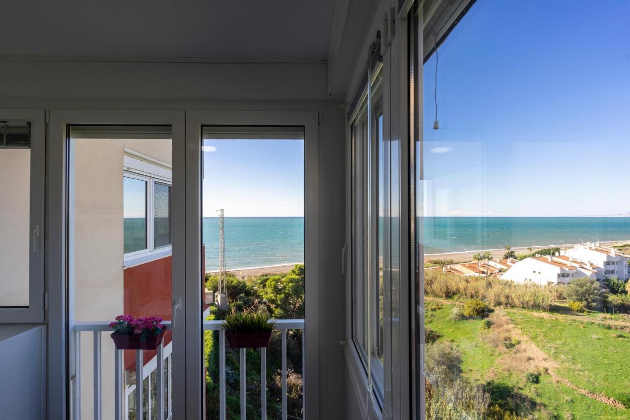 Wintowinrentals Sunny Side, Pool, Wifi & Sea View 베나자라프 외부 사진